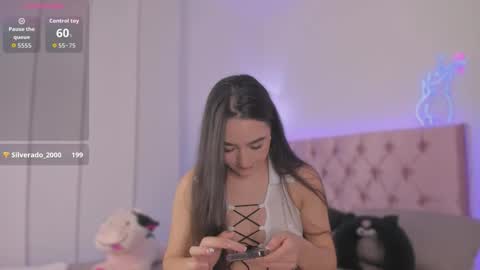 danna  online show from December 18, 10:27 pm