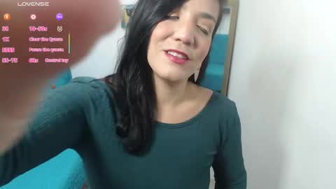 Snapshot of dannazuluaga chatting on September 22, 10:39 am Danna online show from September 22, 10:39 am
