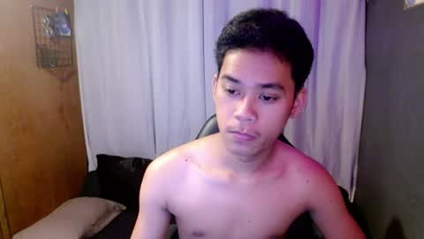 Snapshot of danner_fuckerxx chatting on July 18, 12:42 pm DANNER online show from July 18, 12:42 pm