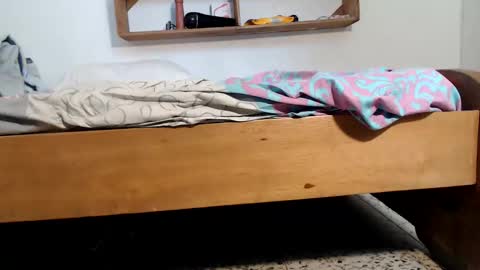 Snapshot of danni_smith_ chatting on December 2, 8:33 pm DANIELA online show from December 2, 8:33 pm