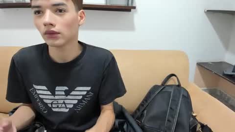 Snapshot of danniels_sweet chatting on January 4, 12:27 pm danniels_sweet online show from January 4, 12:27 pm