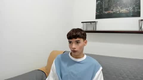 Snapshot of danniels_sweet chatting on January 5, 1:26 pm danniels_sweet online show from January 5, 1:26 pm