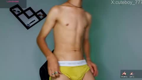 Danny online show from November 12, 2:23 am