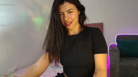 danny_cam1423 online show from April 20, 6:31 pm