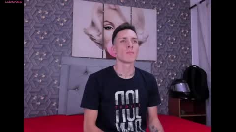 Danny online show from April 15, 11:39 am