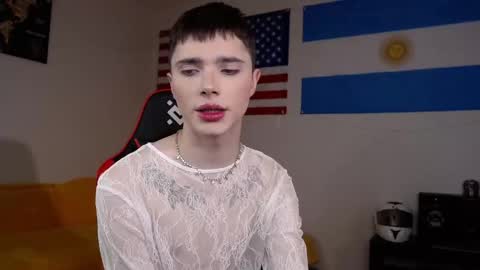Danny online show from November 16, 11:38 am