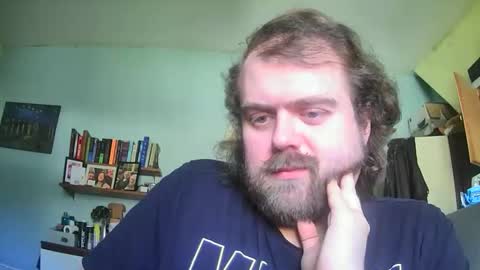 Snapshot of dannyb0y95 chatting on February 27, 11:32 am Danny online show from February 27, 11:32 am