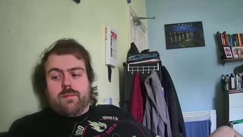 Snapshot of dannyb0y95 chatting on March 27, 10:48 am Danny online show from March 27, 10:48 am