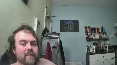 Snapshot of dannyb0y95 chatting on April 7, 8:53 pm Danny online show from April 7, 8:53 pm