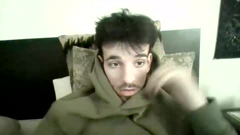 Snapshot of dannynoww chatting on January 19, 3:50 am danny online show from January 19, 3:50 am