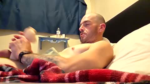 dannytabb1 online show from October 6, 12:30 am