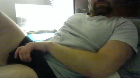 Snapshot of danroof2023 chatting on December 6, 11:00 am danroof2023 online show from December 6, 11:00 am