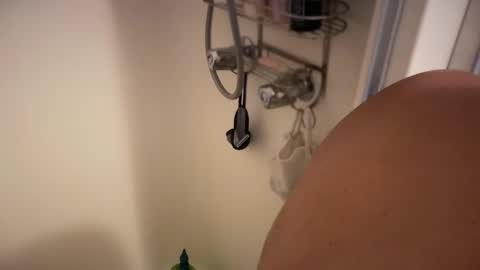 Snapshot of danserverg1 chatting on February 27, 3:45 pm danserverg1 online show from February 27, 3:45 pm