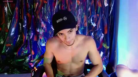 Snapshot of dante_18cm chatting on May 28, 1:03 am Dante online show from May 28, 1:03 am
