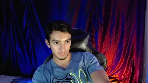 Snapshot of dante_18cm chatting on June 2, 12:56 am Dante online show from June 2, 12:56 am