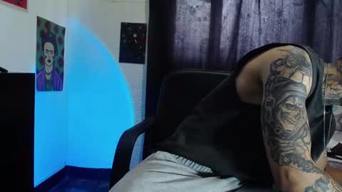 dante_d_angelo_ online show from March 6, 4:17 pm