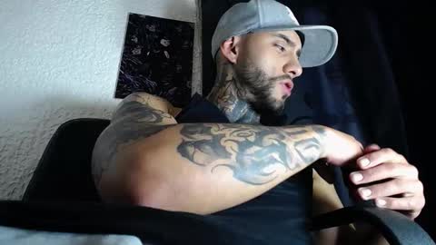 dante_d_angelo_ online show from September 10, 5:51 am