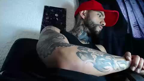 dante_d_angelo_ online show from September 16, 9:38 pm