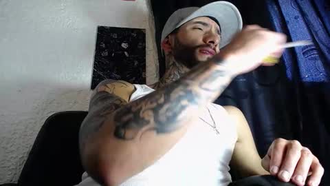 dante_d_angelo_ online show from September 21, 5:47 pm