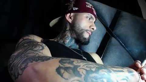 Snapshot of dante_d_angelo_ chatting on May 15, 7:26 am dante_d_angelo_ online show from May 15, 7:26 am