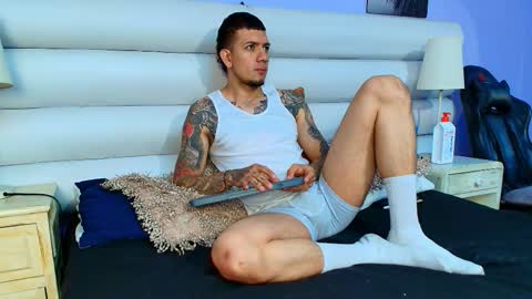 dante_flamee online show from February 24, 12:36 pm