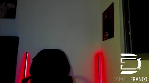 Snapshot of dante_franco chatting on October 8, 12:41 am dante_franco online show from October 8, 12:41 am