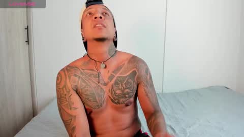 Snapshot of dante_j chatting on January 7, 8:55 pm dante online show from January 7, 8:55 pm