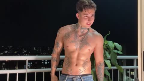 Dante coppola online show from April 10, 12:38 am