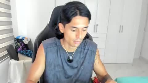 X Dante7373574 online show from March 25, 10:27 pm