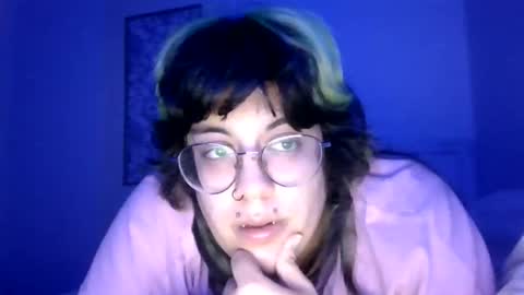 Snapshot of dantedio chatting on October 5, 7:01 pm Dante online show from October 5, 7:01 pm