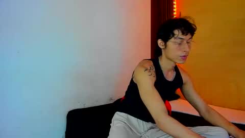 dantelord_ online show from March 12, 7:49 pm