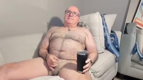 Mark online show from December 4, 7:39 am