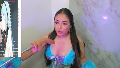 Snapshot of dany_cutee chatting on April 7, 4:18 pm dany_cutee online show from April 7, 4:18 pm