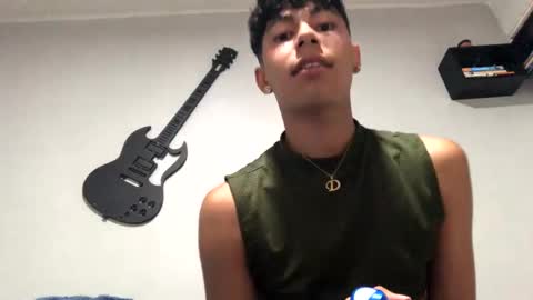 Snapshot of dany_everglott chatting on December 25, 4:44 am Dany everglot online show from December 25, 4:44 am