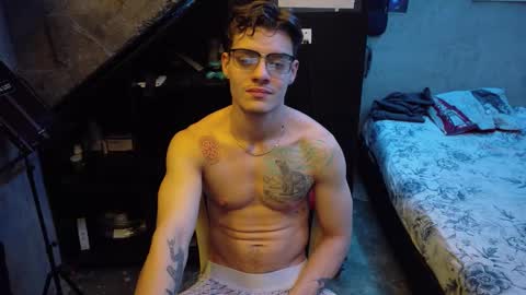 dany_kyng online show from March 13, 8:37 pm