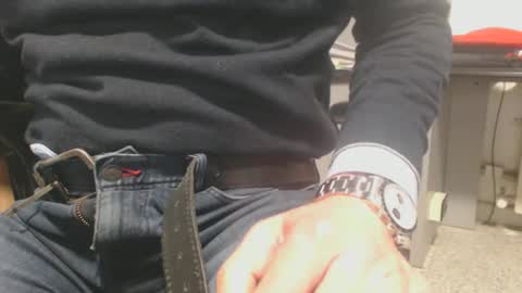 Snapshot of danyblueyes71 chatting on February 5, 4:36 pm Dany online show from February 5, 4:36 pm