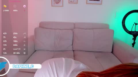 Snapshot of daphne_cooper1 chatting on February 25, 5:52 am daphne_cooper1 online show from February 25, 5:52 am