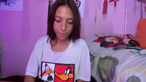 Snapshot of daphneandrade chatting on February 17, 12:59 pm daphneandrade online show from February 17, 12:59 pm
