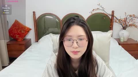 Snapshot of daphnedawn chatting on November 27, 7:10 am Dawn online show from November 27, 7:10 am