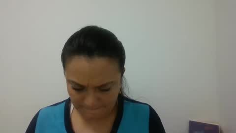 dapnne online show from January 30, 4:45 pm