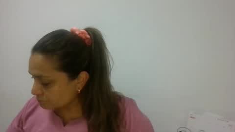 dapnne online show from February 11, 8:47 pm