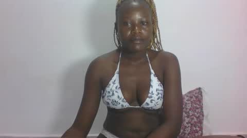 Snapshot of darberry21 chatting on May 23, 3:45 am ESTHER online show from May 23, 3:45 am