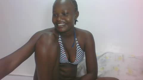 Snapshot of darberry21 chatting on June 29, 4:30 am ESTHER online show from June 29, 4:30 am