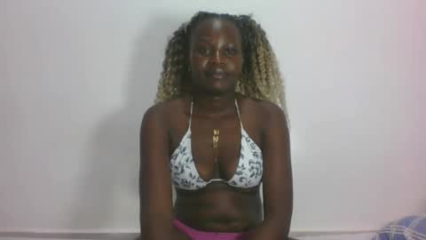 Snapshot of darberry21 chatting on July 25, 5:43 pm ESTHER online show from July 25, 5:43 pm