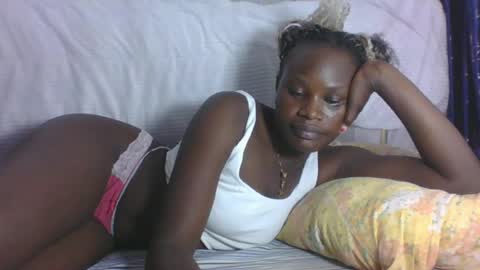 Snapshot of darberry21 chatting on July 28, 10:42 pm ESTHER online show from July 28, 10:42 pm