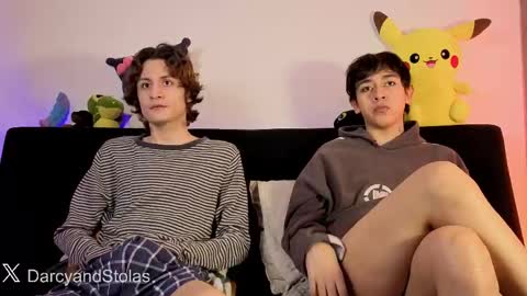 darcy_and_stolas online show from April 4, 8:01 am