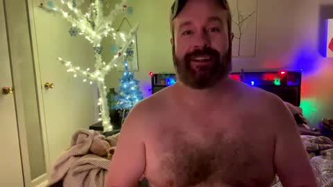 Snapshot of dareme917 chatting on December 17, 3:28 am dareme917 online show from December 17, 3:28 am