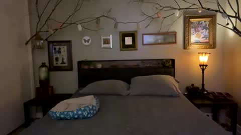 Snapshot of dareme917 chatting on February 9, 7:16 am dareme917 online show from February 9, 7:16 am