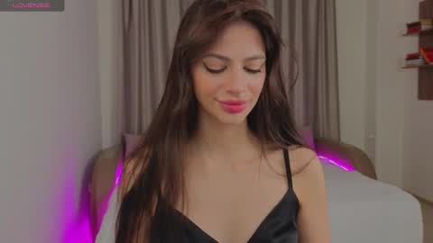 Snapshot of daria_promise chatting on October 2, 9:33 pm daria_promise online show from October 2, 9:33 pm