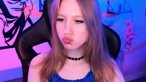 Daria Tate online show from October 22, 11:43 am